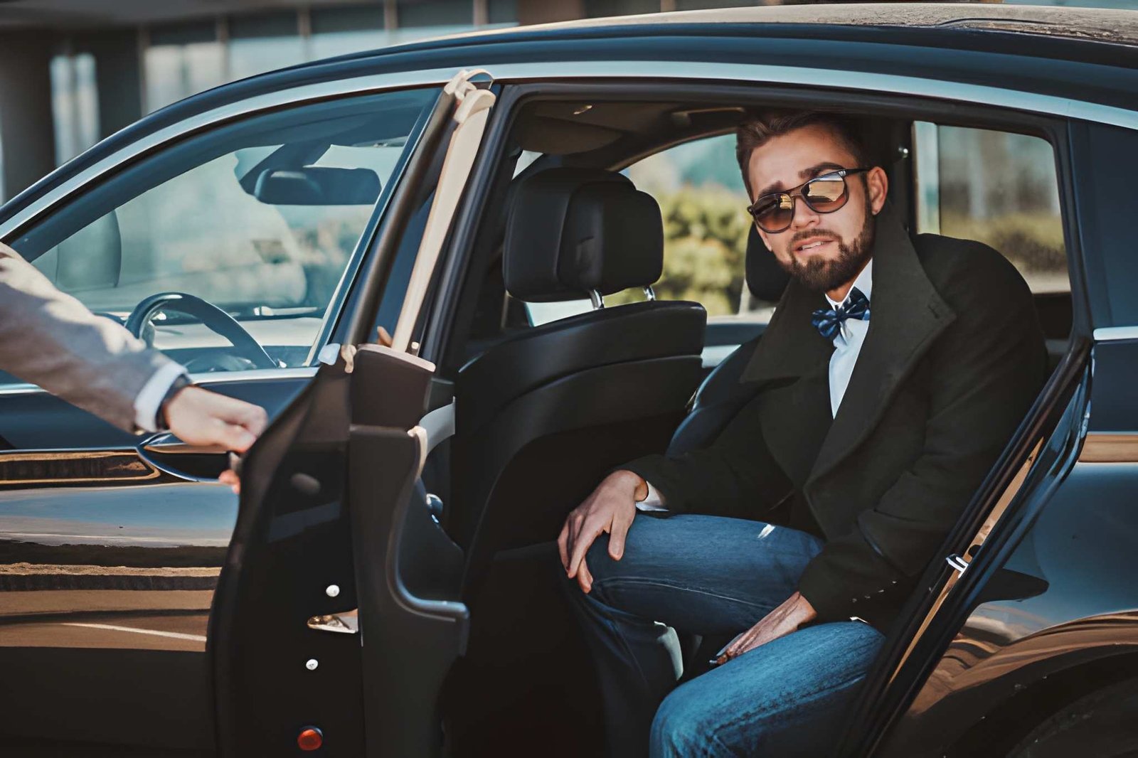 Discover Luxury Transportation Wilmett with premium chauffeur service providing comfort, safety, luxury, and seamless travel.
