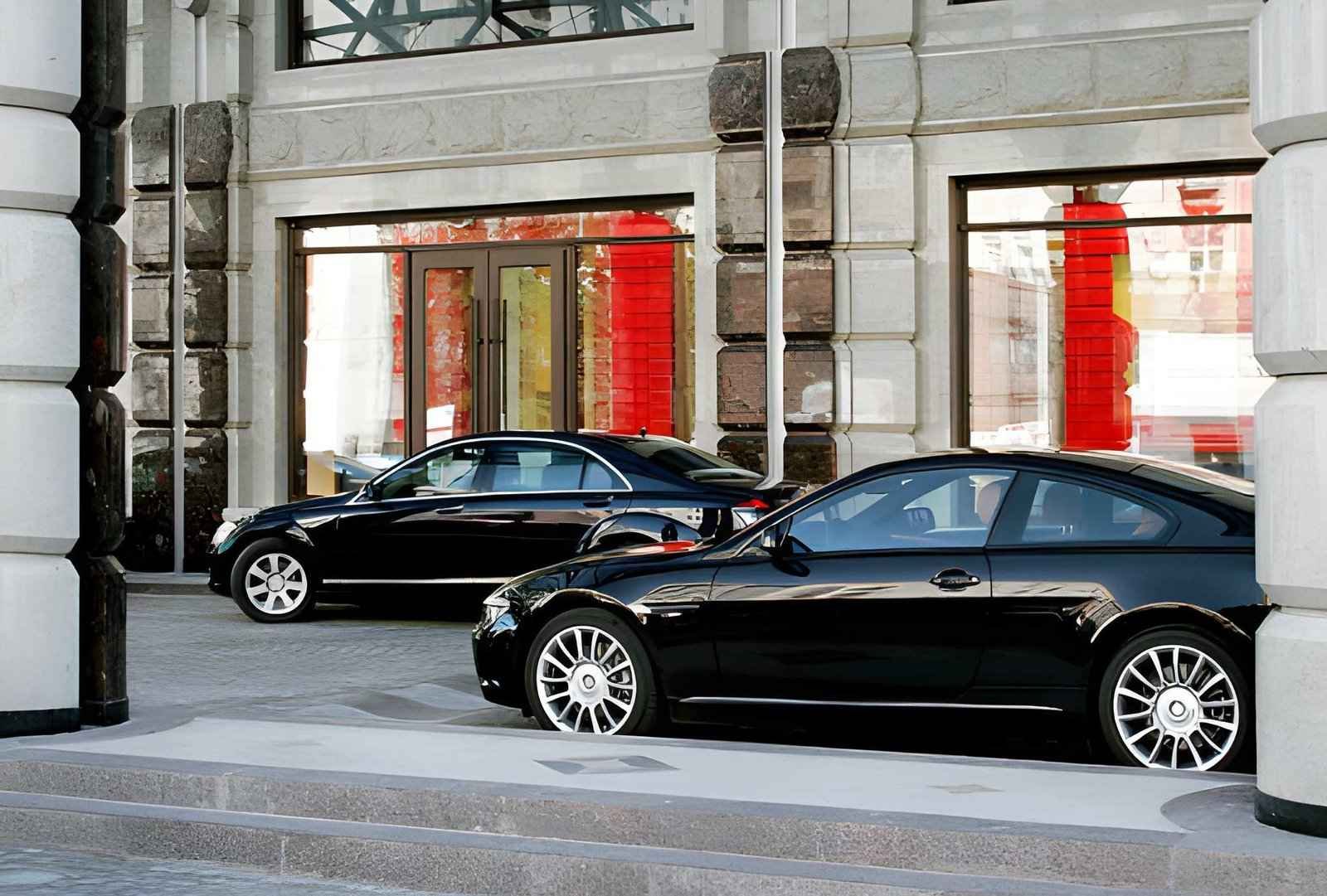 Compare luxury limousine and black car service near me options, including sedans, SUVs, and Sprinters for every travel need.